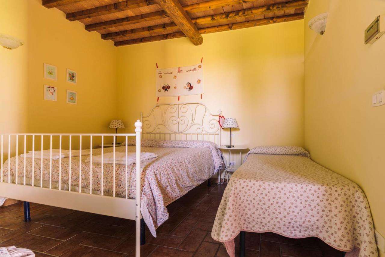 גרוסטו Agriturismo Il Laghetto מראה חיצוני תמונה
